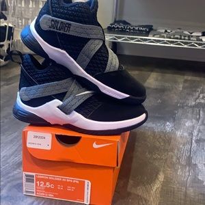 Lebron Solider Xll /12.5C